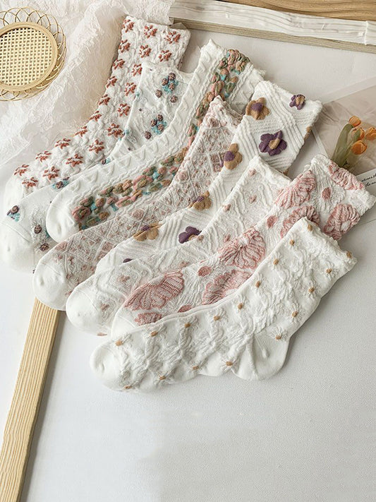 8 Pairs Women Artsy Flower Jacquard Socks